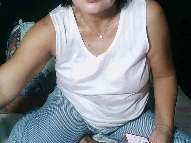 HotMama50 webcam