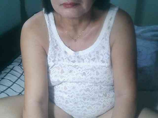 HotMama50 webcam