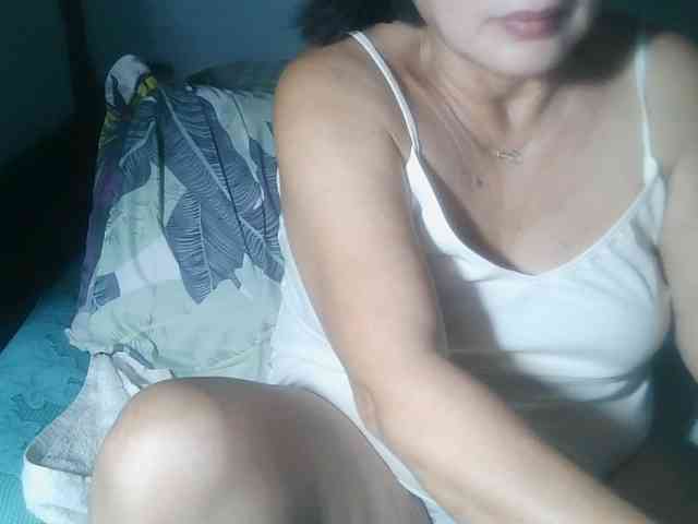 HotMama50 webcam
