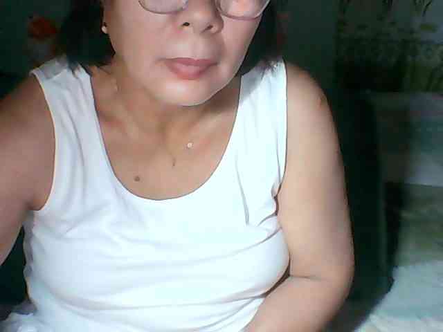 HotMama50 webcam