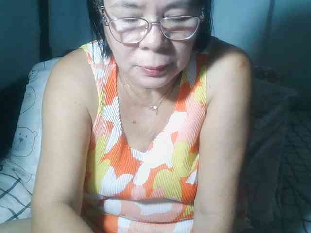 HotMama50 webcam