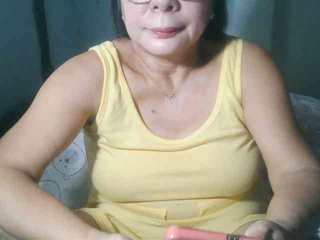 HotMama50 webcam