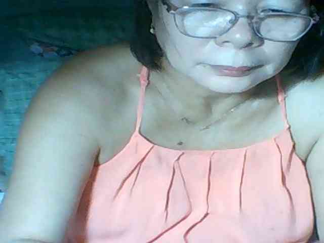 HotMama50 webcam