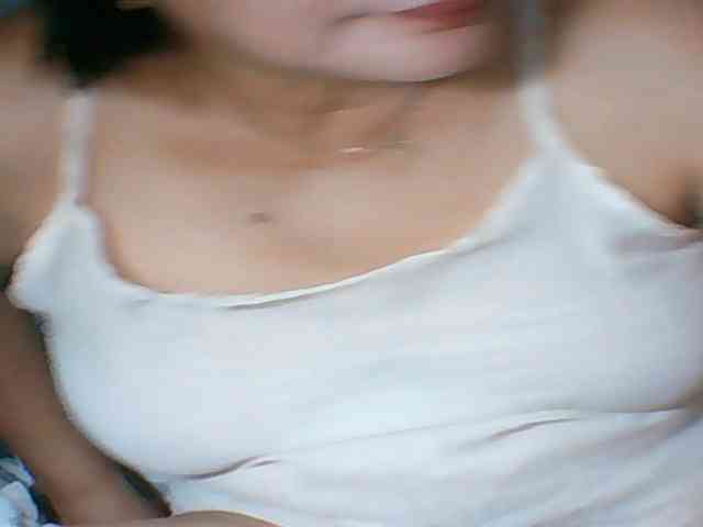 HotMama50 webcam