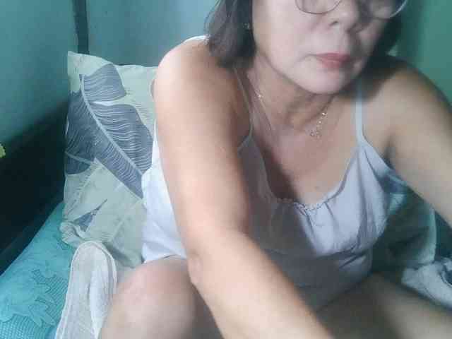 HotMama50 webcam