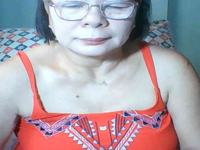HotMama50 webcam