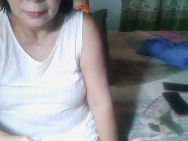 HotMama50 webcam