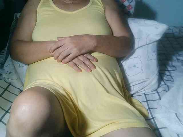 HotMama50 webcam