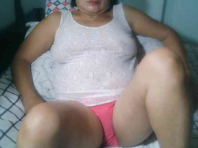HotMama50 webcam