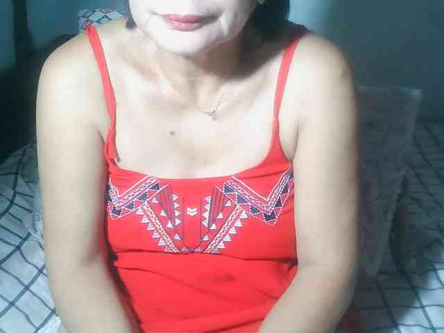 HotMama50 webcam