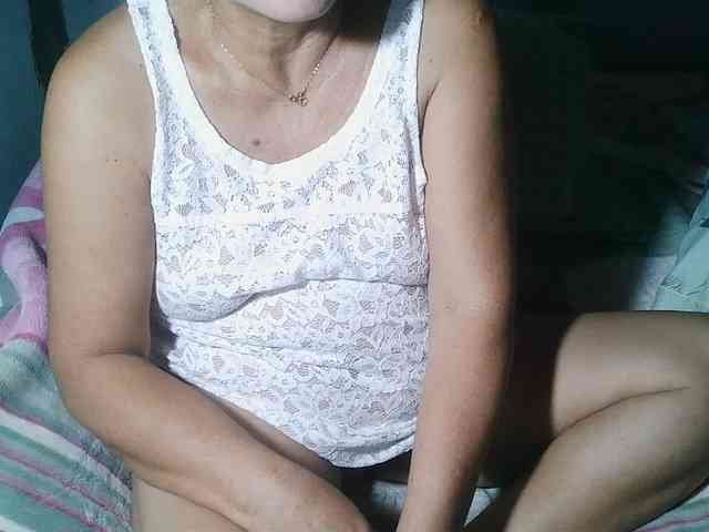 HotMama50 webcam