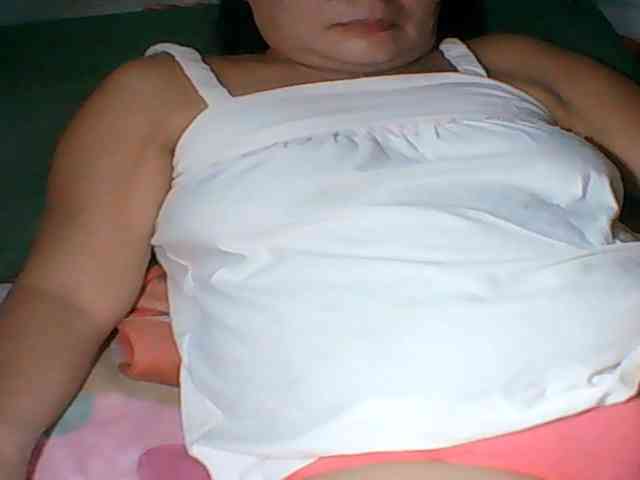 HotMama50 webcam