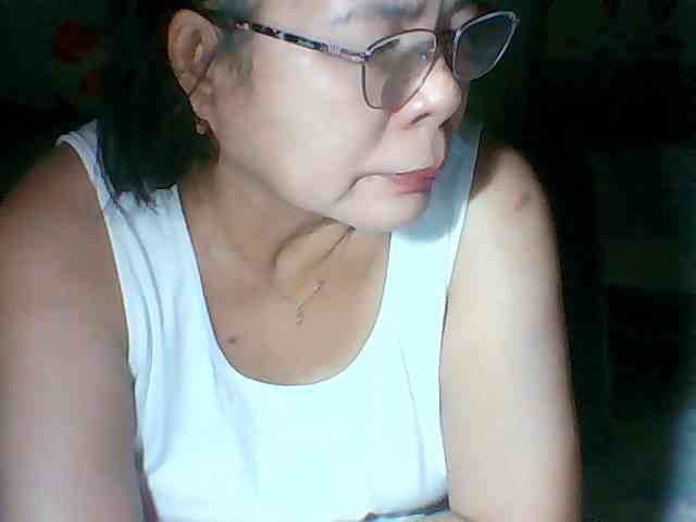 HotMama50 webcam