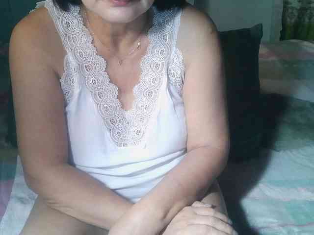 HotMama50 webcam