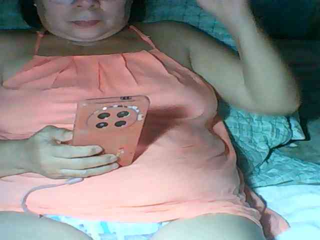 HotMama50 webcam