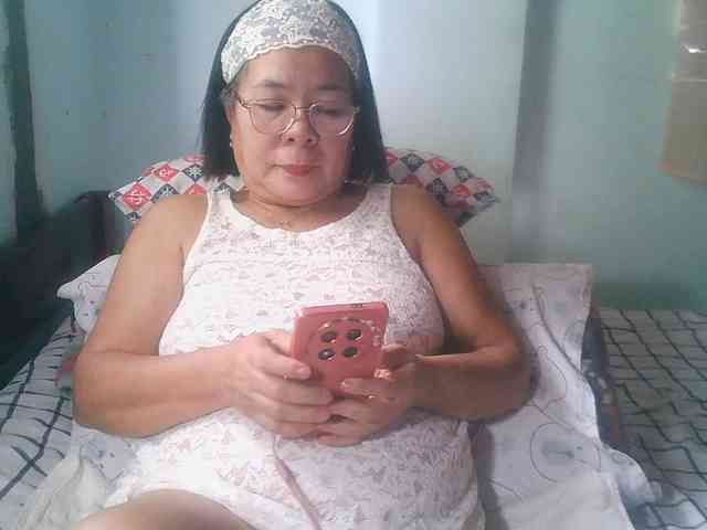 HotMama50