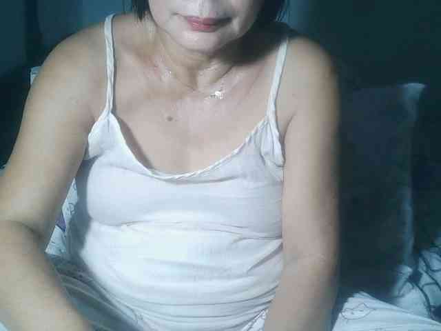 HotMama50 webcam