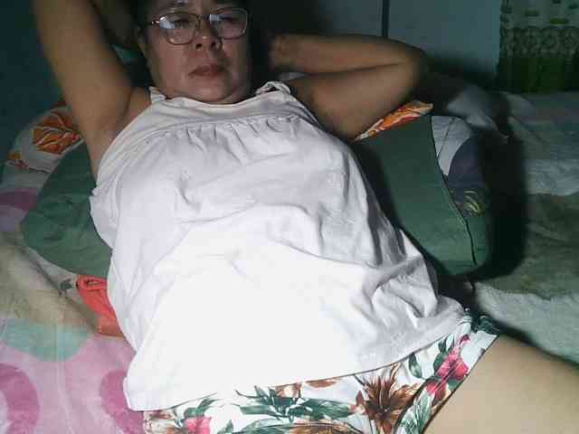 HotMama50 webcam