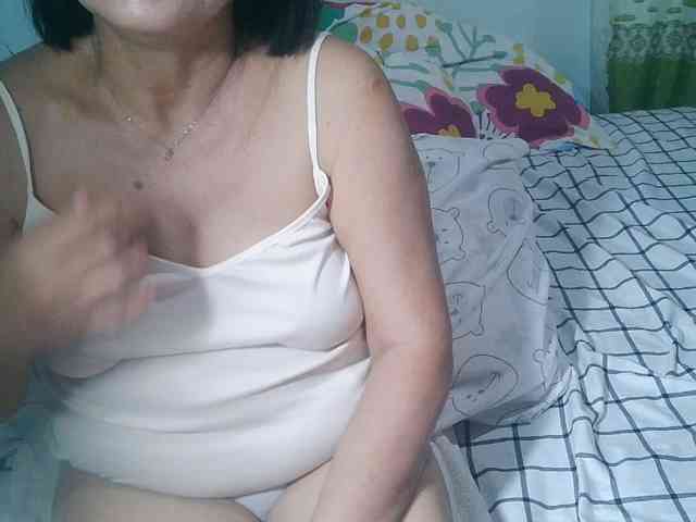 HotMama50
