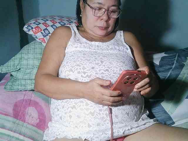 HotMama50