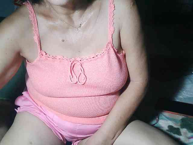 HotMama50 webcam