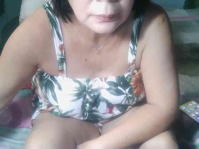 HotMama50 webcam