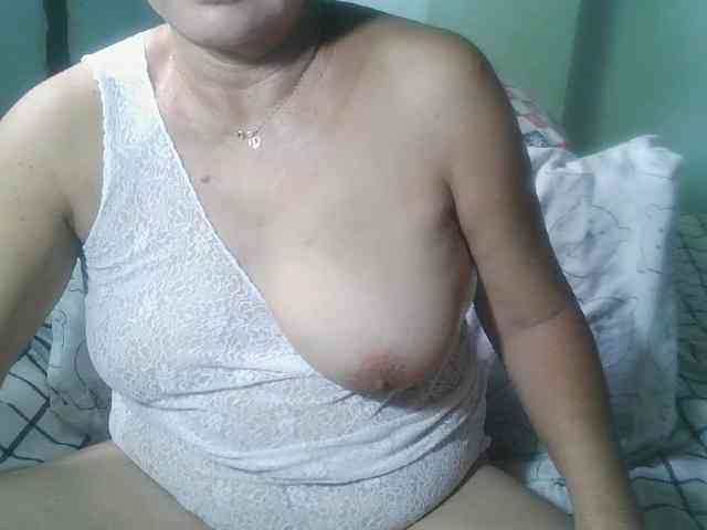 HotMama50 webcam