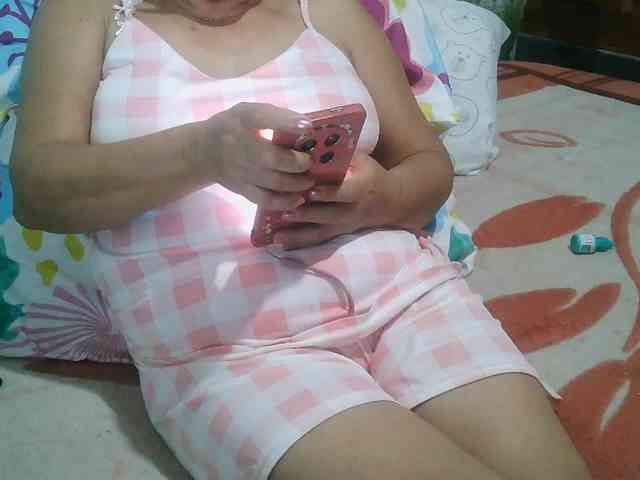 Model: HotMama50