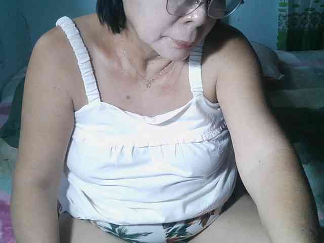 HotMama50 webcam