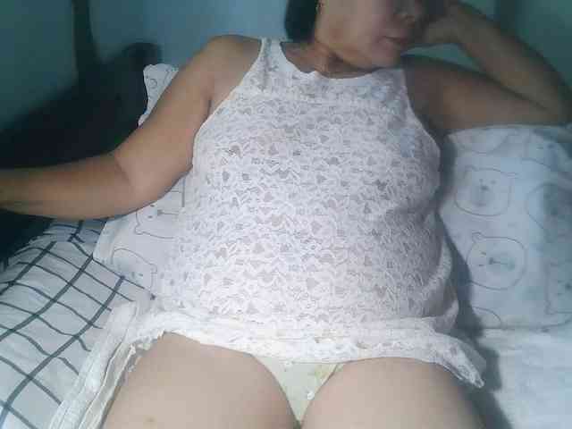 HotMama50 webcam