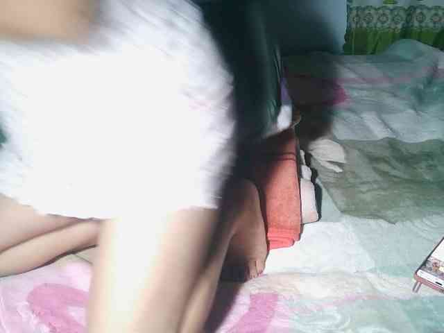HotMama50 webcam