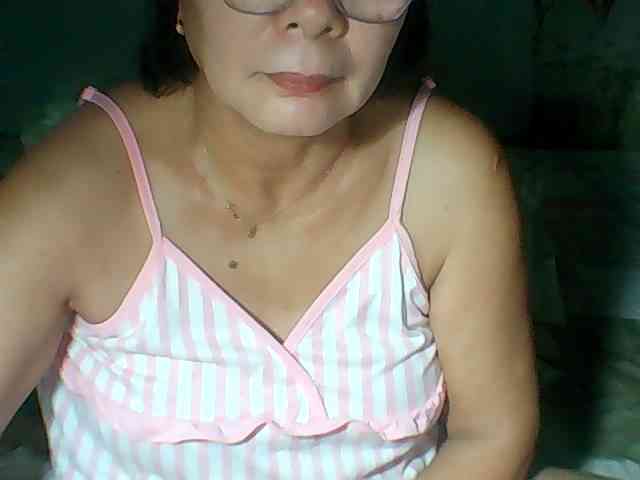 HotMama50 webcam