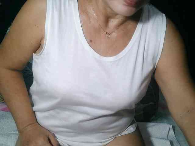 HotMama50 webcam