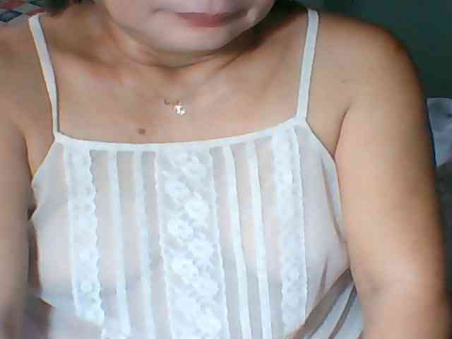 HotMama50 webcam