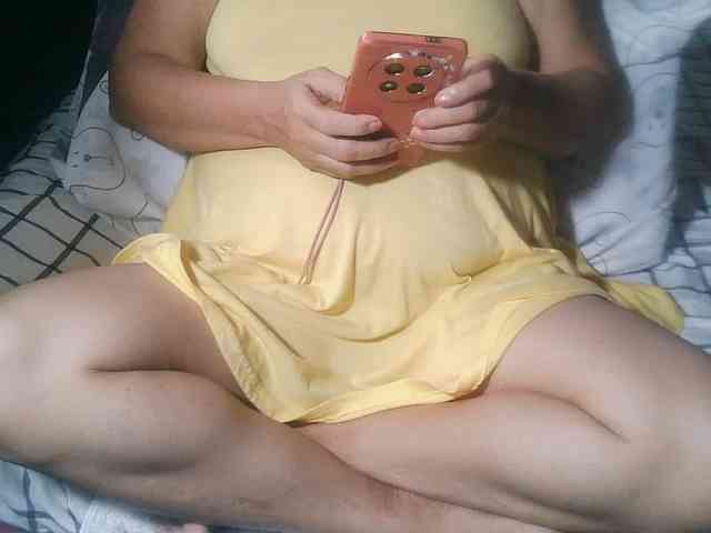 HotMama50 webcam