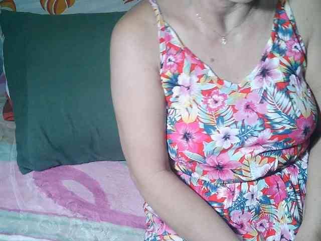 HotMama50 webcam