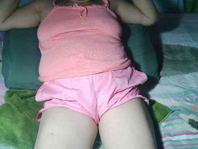 HotMama50 webcam