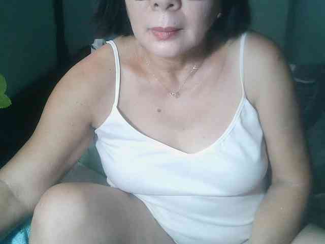 HotMama50 webcam