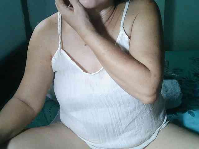HotMama50 webcam
