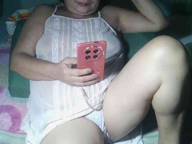 HotMama50 webcam