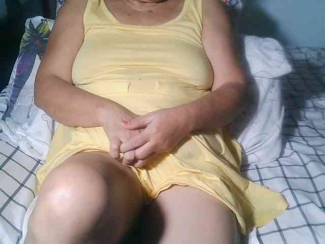 HotMama50 webcam