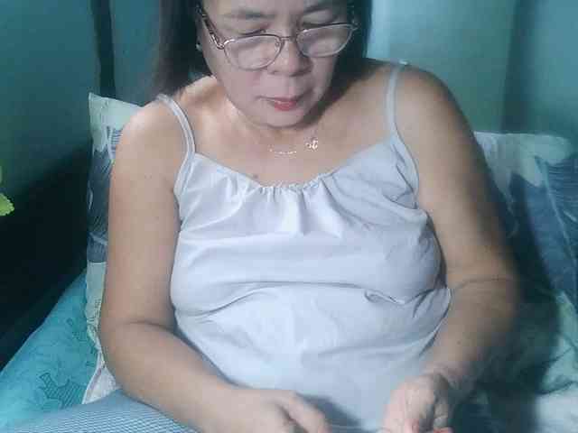 HotMama50 webcam