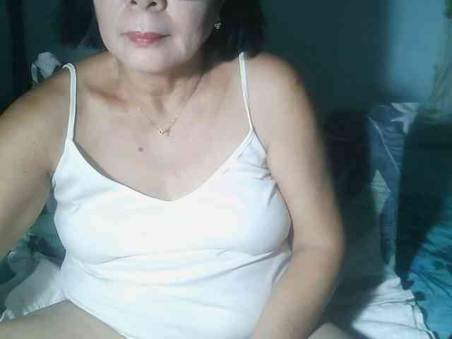 HotMama50 webcam