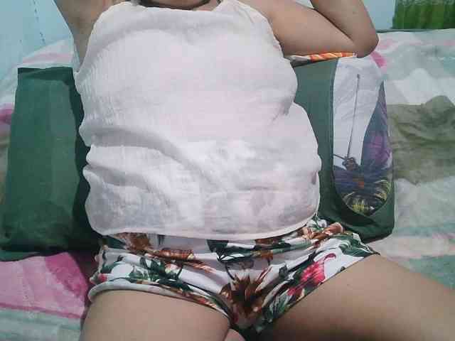 HotMama50 webcam