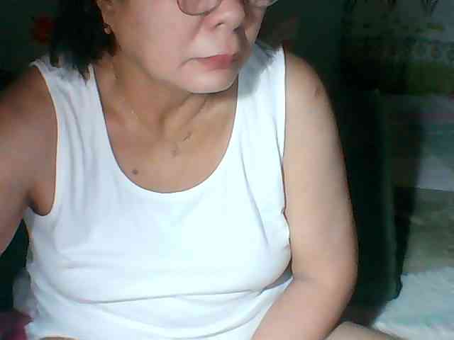 HotMama50 webcam