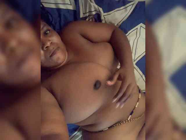HottieAss webcam
