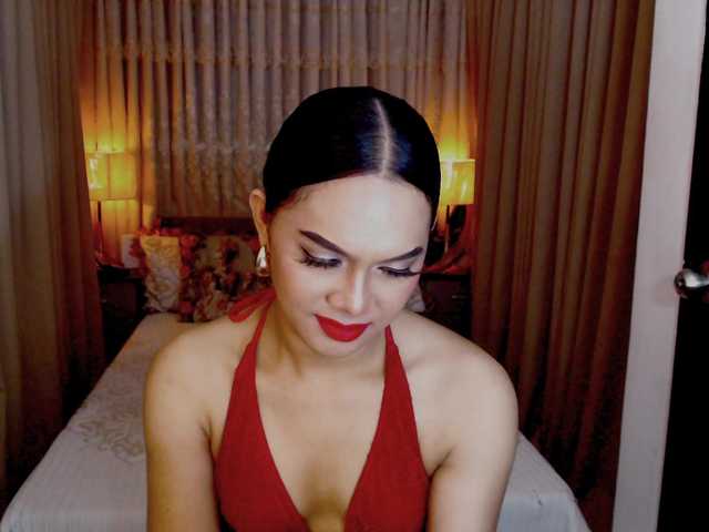 SelenaHart — live trans cam