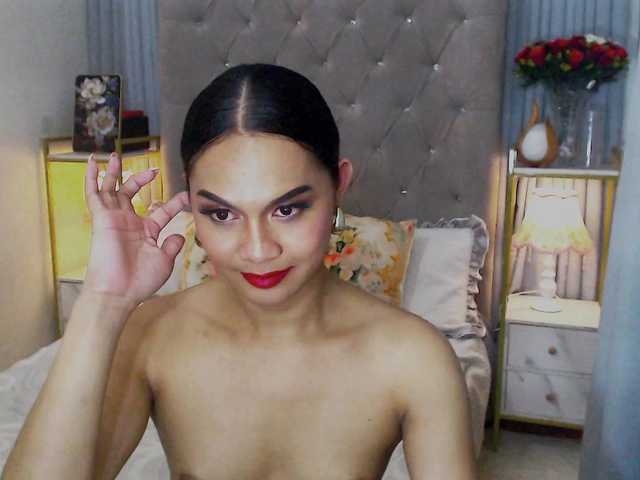SelenaHart live cam