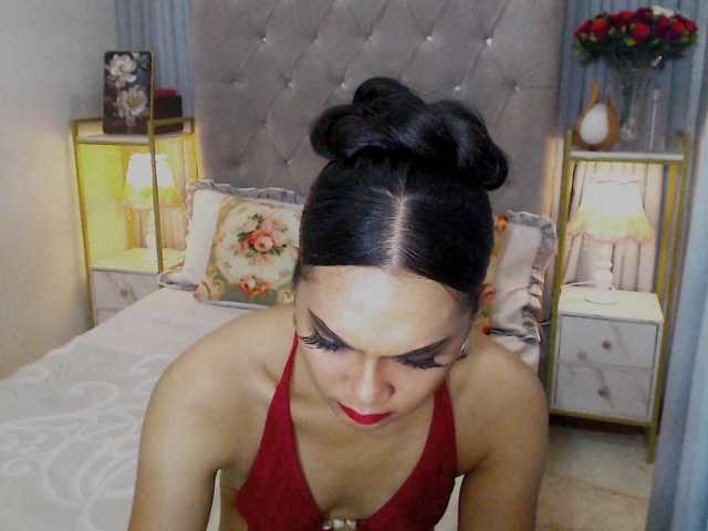 SelenaHart live cam