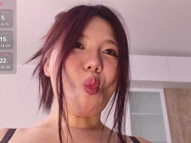 KaiaNostis live cam on BongaCams